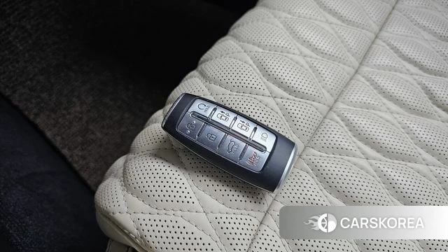 Genesis GV70 id 4186160 из Кореи 26