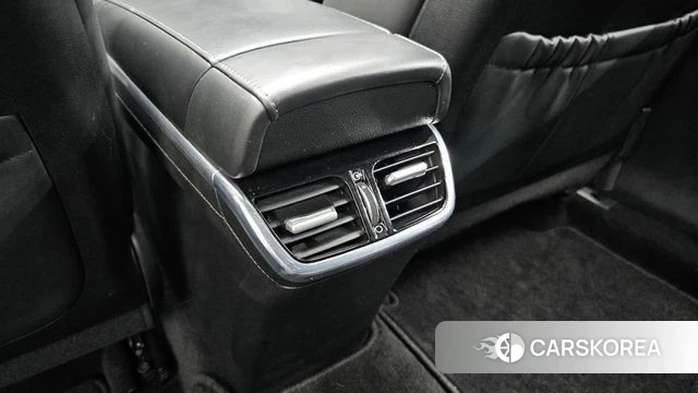 Hyundai The New Grandeur IG id 4632640 из Кореи 26