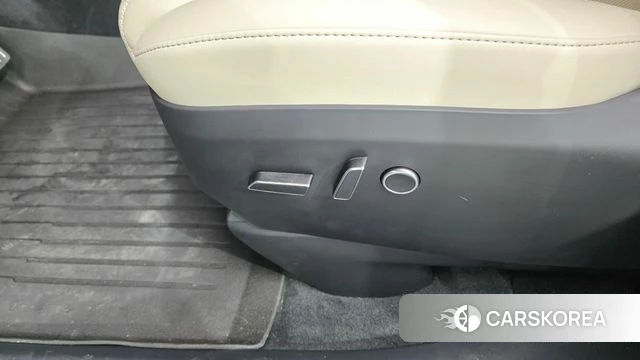 Tesla Model X id 4833994 из Кореи 26