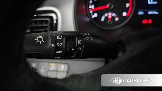 Kia Stonic id 4906716 из Кореи 26
