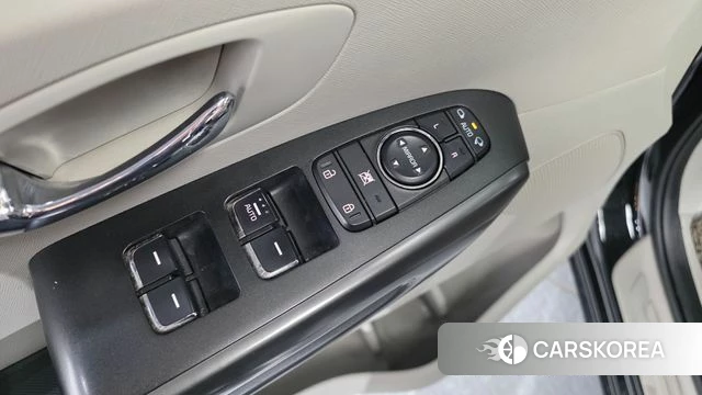 Kia The New Carnival id 4849758 из Кореи 26
