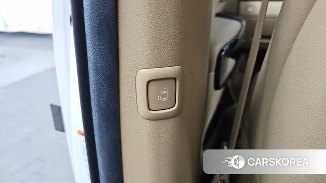 Kia The New Carnival id 4383959 из Кореи 26