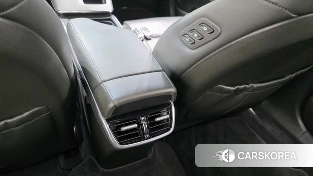 Hyundai The New Grandeur IG Hybrid id 4325036 из Кореи 26