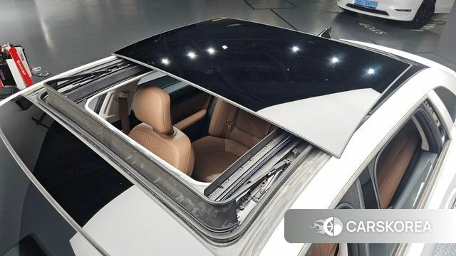 Hyundai Grandeur Hybrid (GN7) id 4898687 из Кореи 26