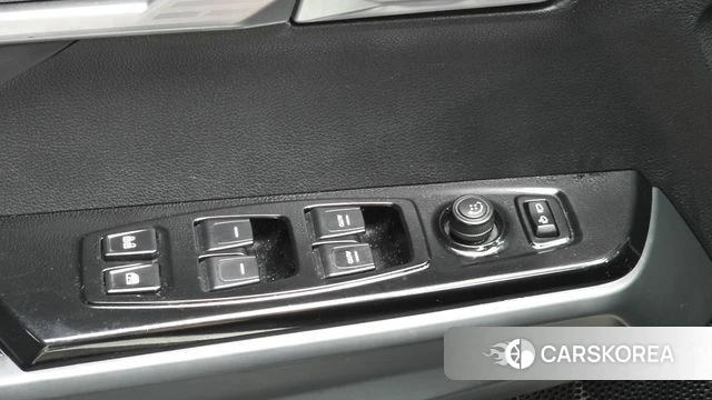 Ssangyong Torres id 4463520 из Кореи 26