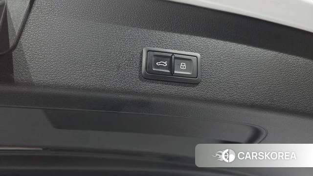 Audi e-Tron id 4249937 из Кореи 26