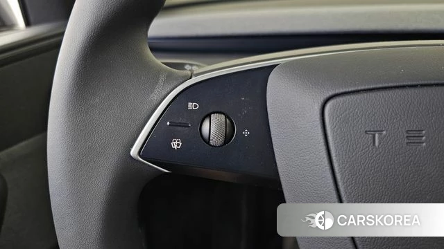 Tesla Model Y id 4639863 из Кореи 26