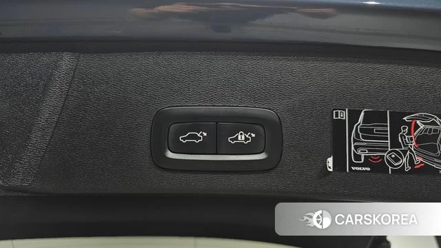 Volvo XC40 id 4881648 из Кореи 26