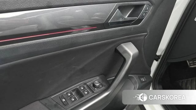 Volkswagen T-Roc id 4769158 из Кореи 26