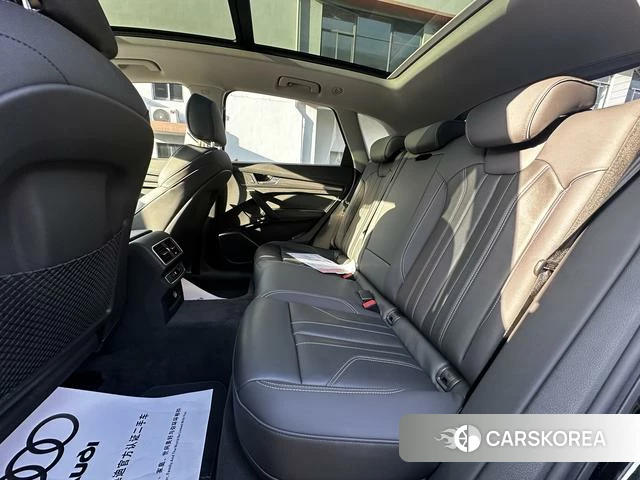 Audi Q5L id 4213197 из Китая 26