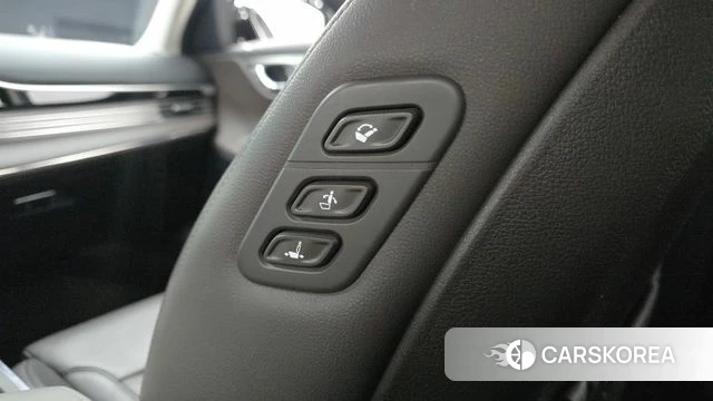 Hyundai The New Grandeur IG Hybrid id 4642171 из Кореи 26