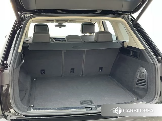 Volkswagen Touareg id 4258632 из Китая 26