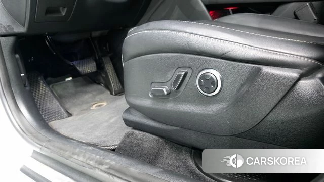 Genesis GV80 id 4676775 из Кореи 26