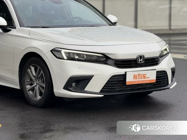 Honda Civic id 4290640 из Китая 26