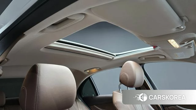 Mercedes-Benz E-Class W213 id 4568359 из Кореи 26