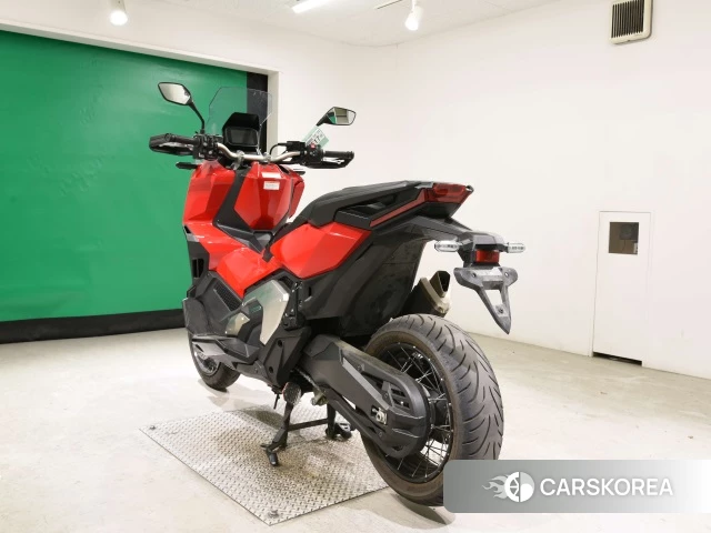 Проданный Honda X-ADV 750 id 4237963 из Японии, фото 26