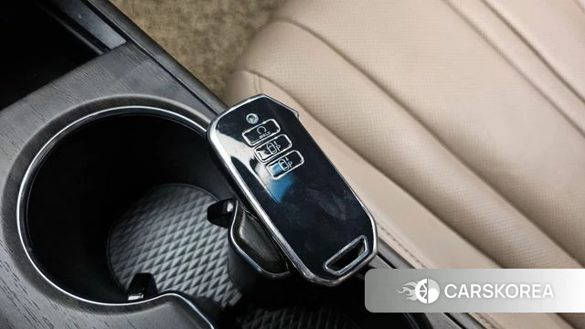 Kia K8 Hybrid id 4395669 из Кореи 26