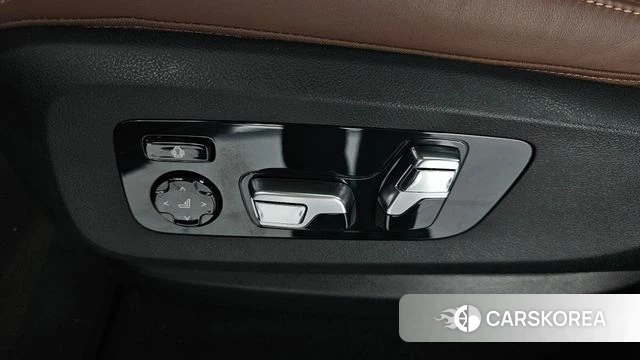 BMW X6 (G06) id 4427128 из Кореи 26