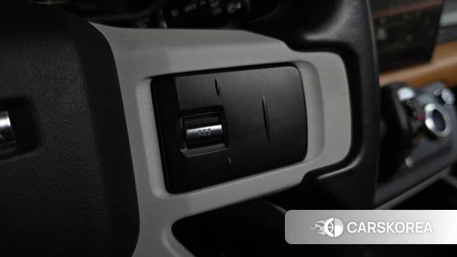 Land Rover Defender (L663) id 4783449 из Кореи 26