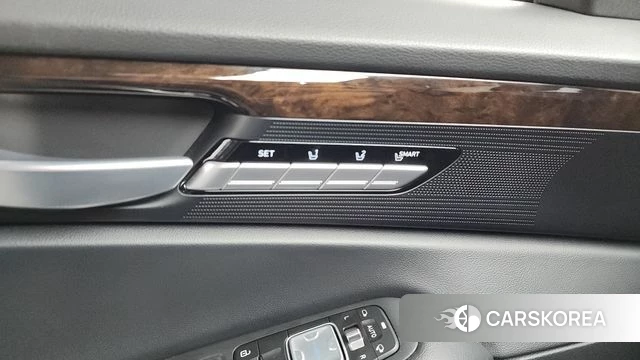 Genesis G90 id 4345536 из Кореи 26