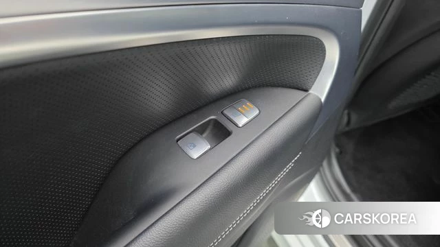 Genesis G70 id 4754847 из Кореи 26