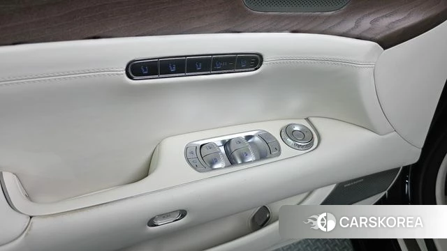 Genesis G90 (RS4) id 4517211 из Кореи 26