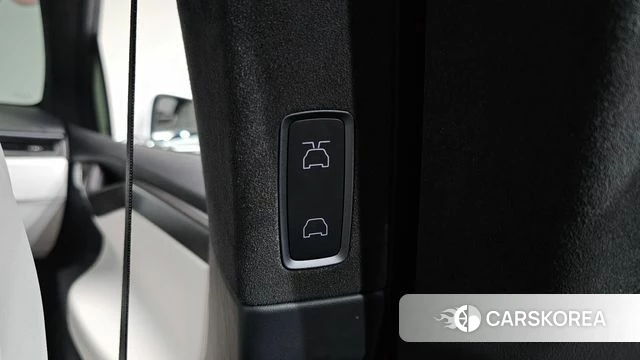 Tesla Model X id 4377974 из Кореи 26