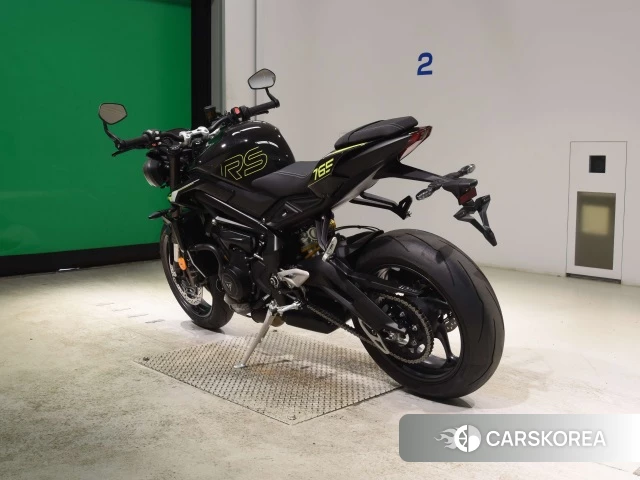 Проданный Triumph STREET TRIPLE 765 RS id 4199877 из Японии, фото 9