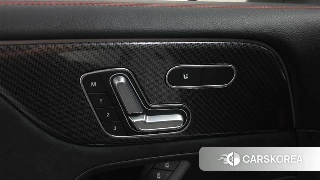 Mercedes-Benz GLB-Class X247 id 4675361 из Кореи 26