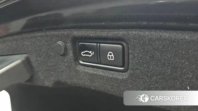 Kia Come New K7 id 4652210 из Кореи 26