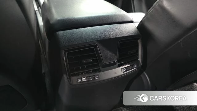 Ssangyong The New Rexton Sports Cannes id 4283062 из Кореи 26