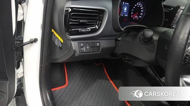 Kia Stonic id 4384790 из Кореи 26