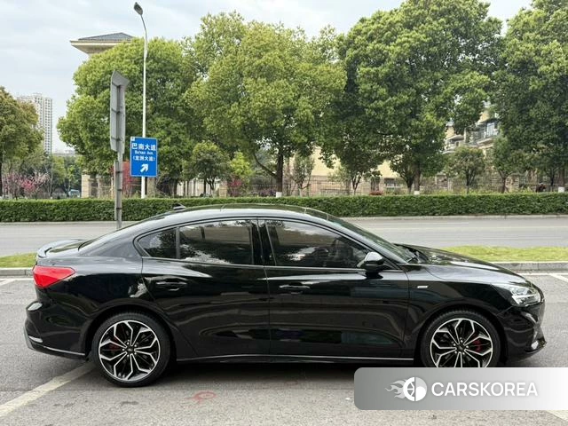 Ford Fox id 3919479 из Китая 26