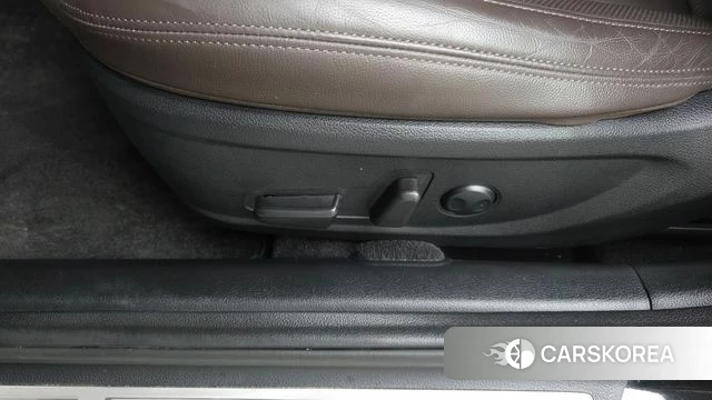 Hyundai The New Grandeur IG Hybrid id 4422887 из Кореи 26