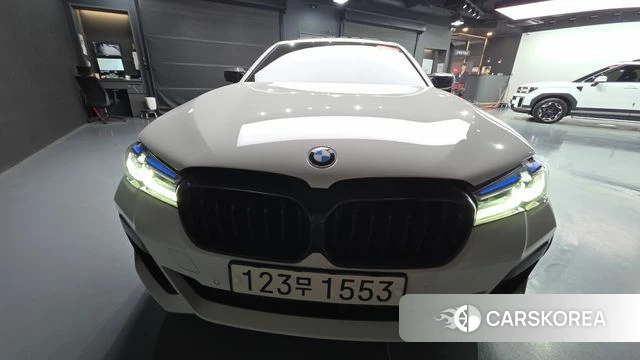 BMW 5 Series (G30) id 4519314 из Кореи 26