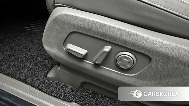 Kia Carnival 4th generation id 4323290 из Кореи 26