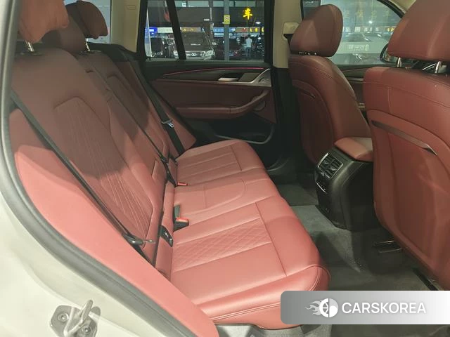 BMW X3 id 4277116 из Китая 26
