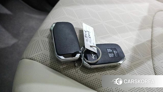 Kia Carnival 4th generation id 4402371 из Кореи 26
