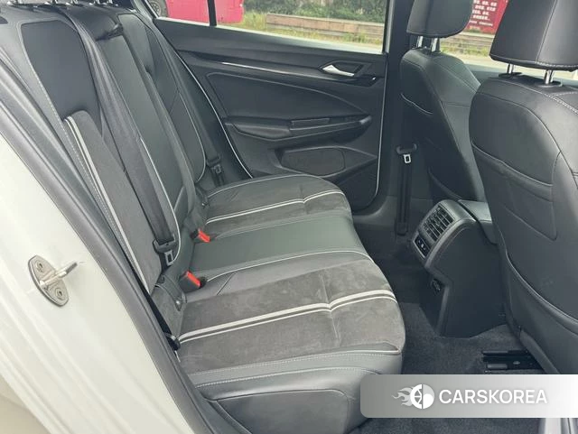 Volkswagen Golf id 4348698 из Китая 26