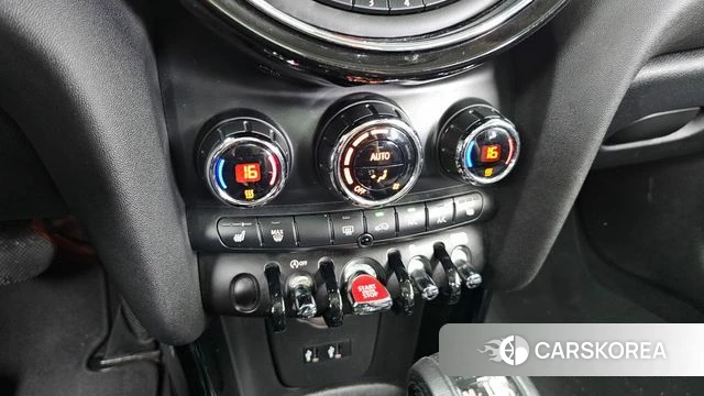 Mini Cooper S id 4371524 из Кореи 26