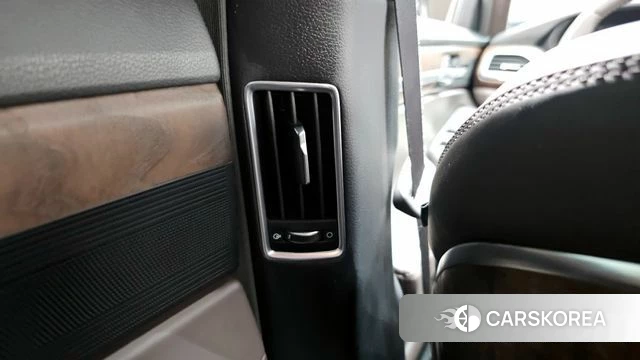 Genesis G90 id 4293702 из Кореи 26
