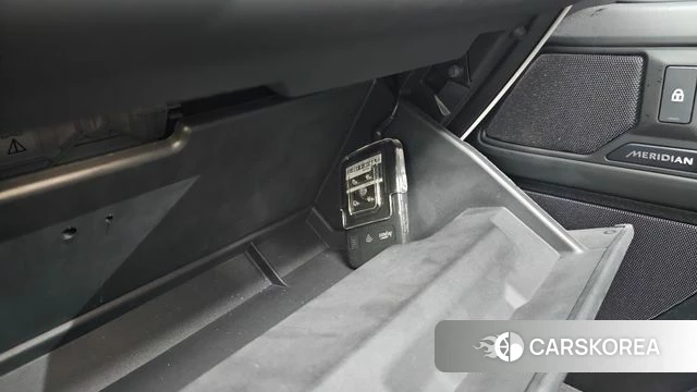 Land Rover Defender (L663) id 4248117 из Кореи 26