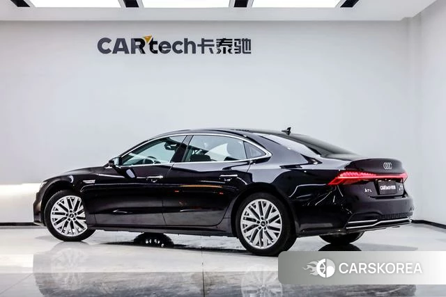Audi A7L id 4256884 из Китая 26