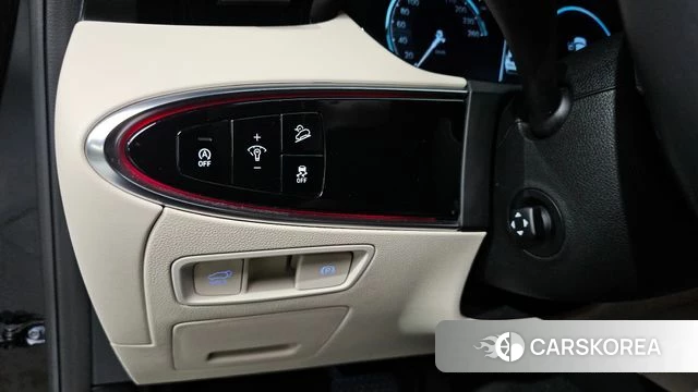 Genesis GV70 id 4500379 из Кореи 26