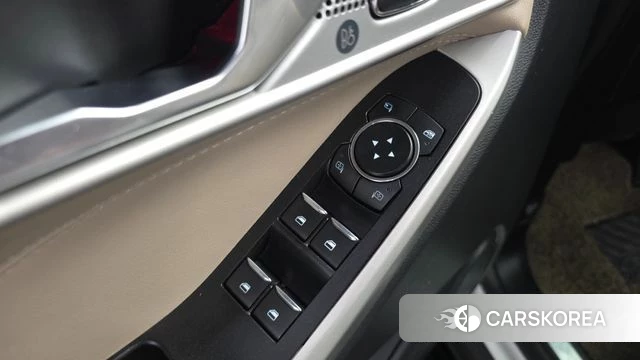 Ford Explorer 6th Generation id 4586456 из Кореи 26