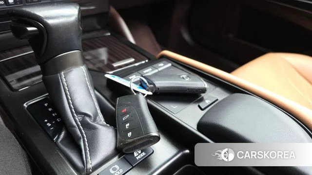 Lexus ES300h 7th generation id 4519173 из Кореи 25