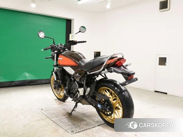 Kawasaki Z650RS id 3949287 из Японии 26