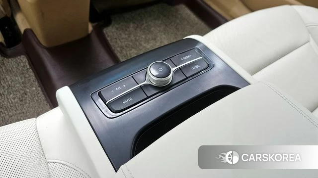 Hyundai The New Grandeur IG id 4330820 из Кореи 26