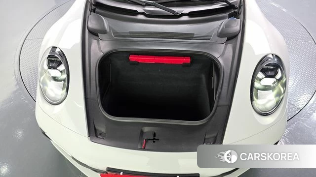 Porsche 911(992) id 4677363 из Кореи 26
