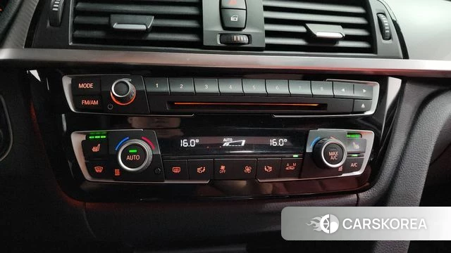 BMW 3 Series (F30) id 4536493 из Кореи 26
